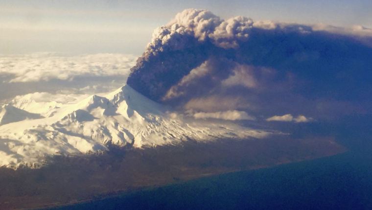 VOlcano_Alaska_Capture